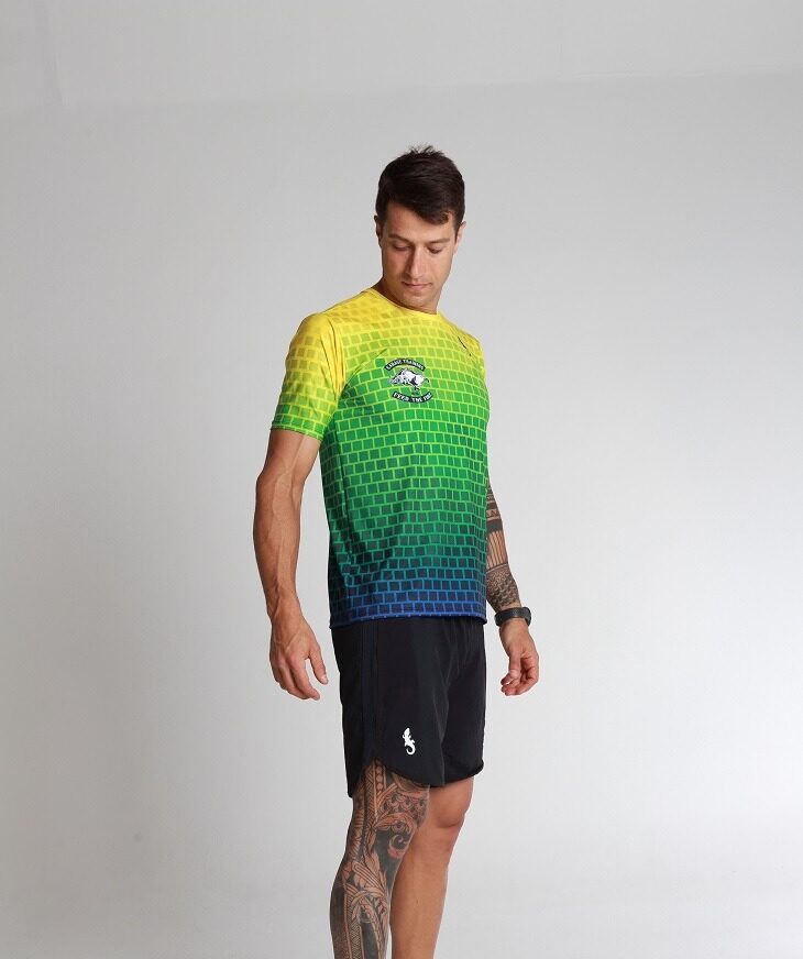 Camiseta Esportiva Masculina Dry Fit com proteção UV+ Black
